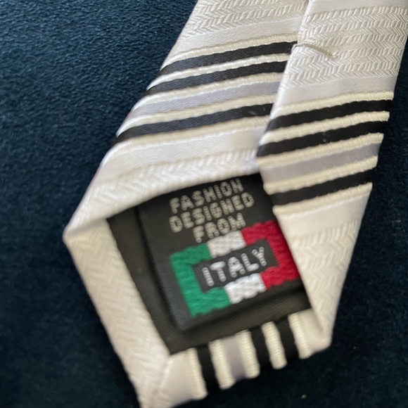 Brand Q Other - Men Tie brand Q Italy great for Father’s Day